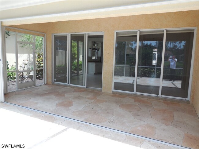 Building Photo - 5299 Hawkesbury Way