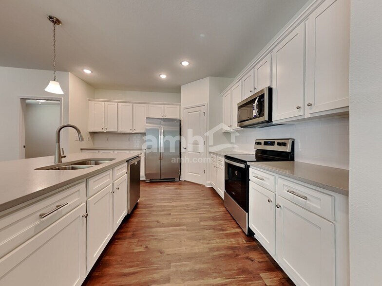 Building Photo - 12614 Percy Ln