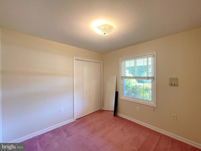 Building Photo - 11717 Rivershore Dr