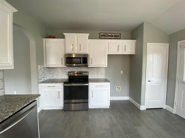 Building Photo - 135 Prairie View Dr