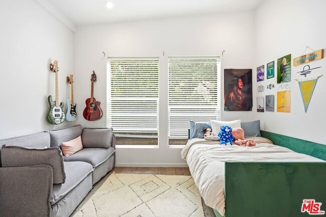 Building Photo - 29500 Heathercliff Rd