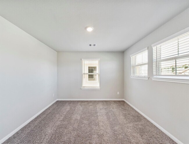 Building Photo - 21727 Reserve Ranch Trl