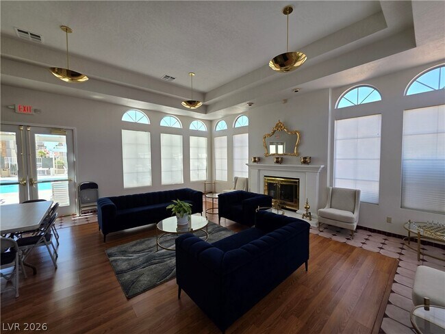 Building Photo - 3150 N Soft Breezes Dr