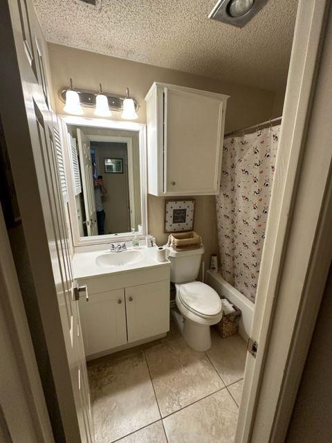 Building Photo - 2706 Salado St