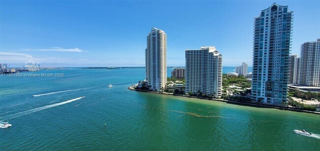 Building Photo - 335 S Biscayne Blvd