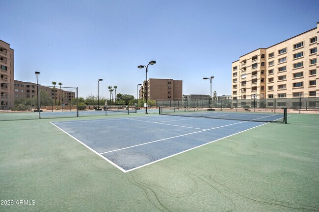 Building Photo - 7940 E Camelback Rd