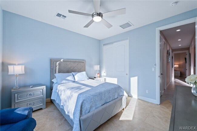 Building Photo - 2836 Steamboat Dr