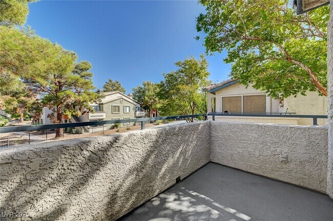 Building Photo - 3115 Casey Dr