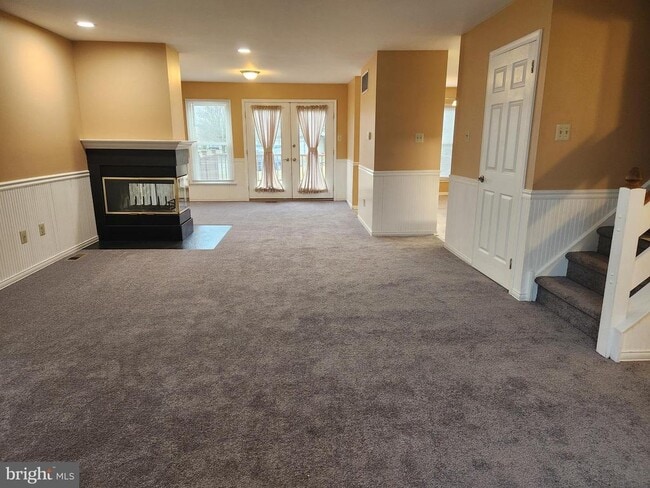 Building Photo - 449 Oakmont Ct