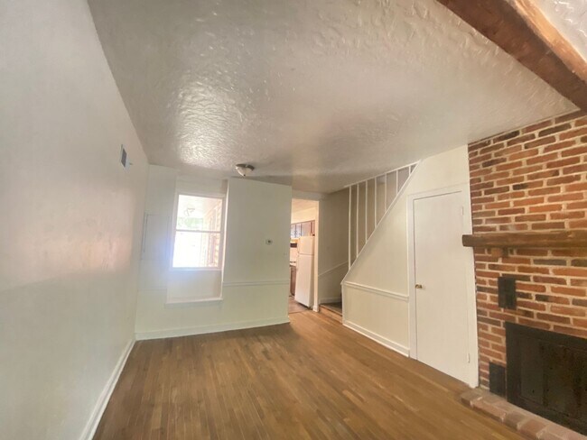 Building Photo - Charming 3 bedroom home in York, PA!