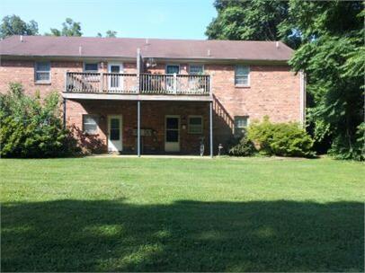 Building Photo - Two Bedroom apartment, with Deck, off of Timberlake, and close to 460