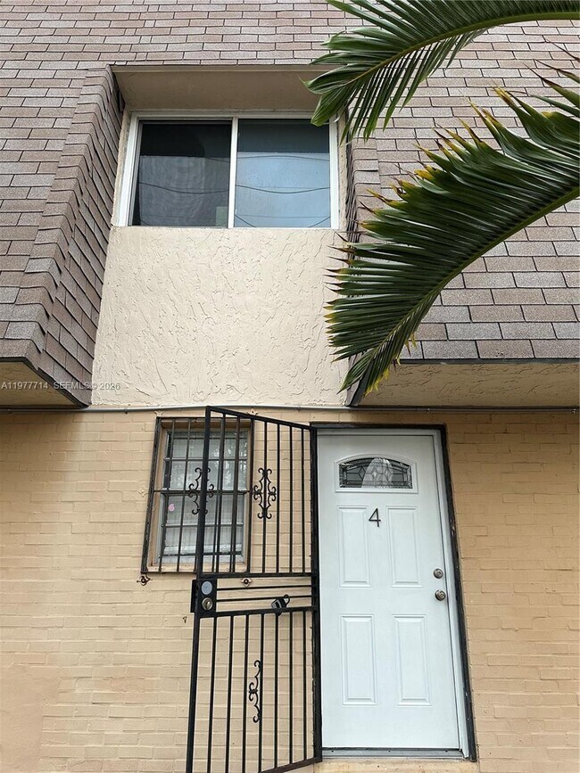 Building Photo - 10902 SW 2nd St