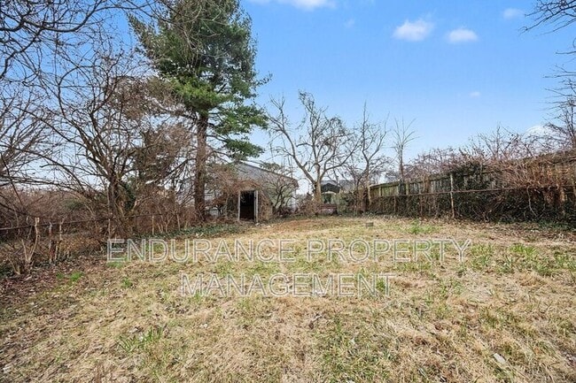 Building Photo - 4765 Hardwick Dr