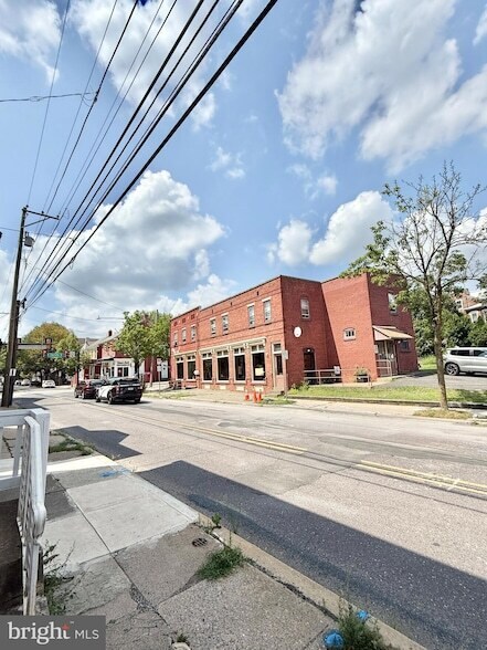 Building Photo - 314 Beech St