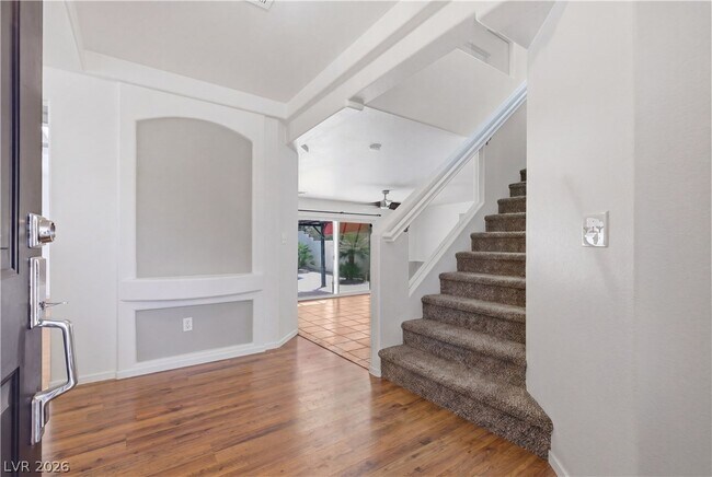 Building Photo - 10196 Cupids Dart St