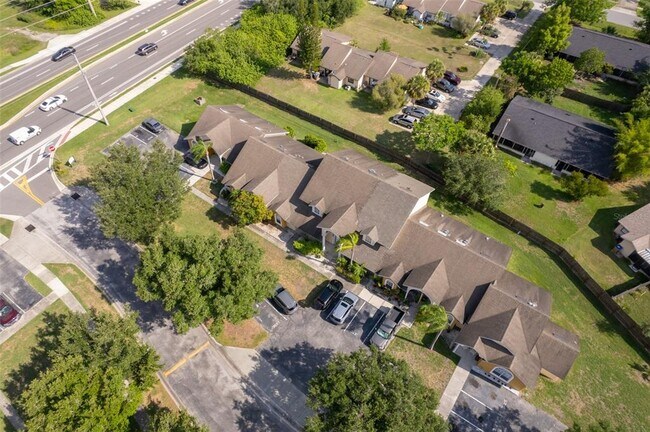 Building Photo - 3135 Enclave Ct