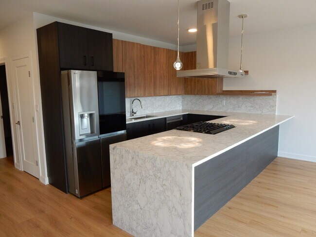 Building Photo - 2109 S Ashland Ave