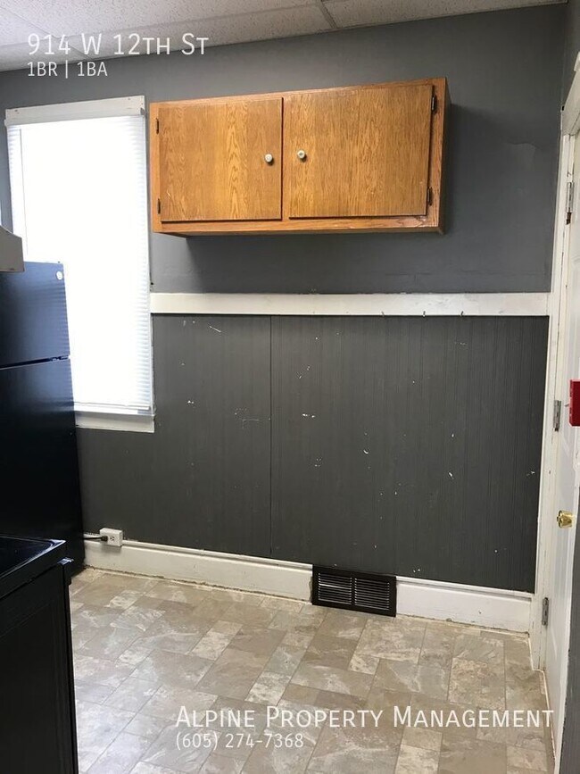 Building Photo - 1 Bed/1 Bath Twinhome For Rent!