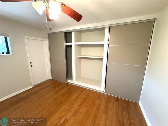 Building Photo - 3208 SE 11th St