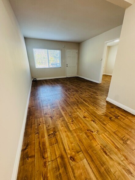 Building Photo - 200 N Lima St