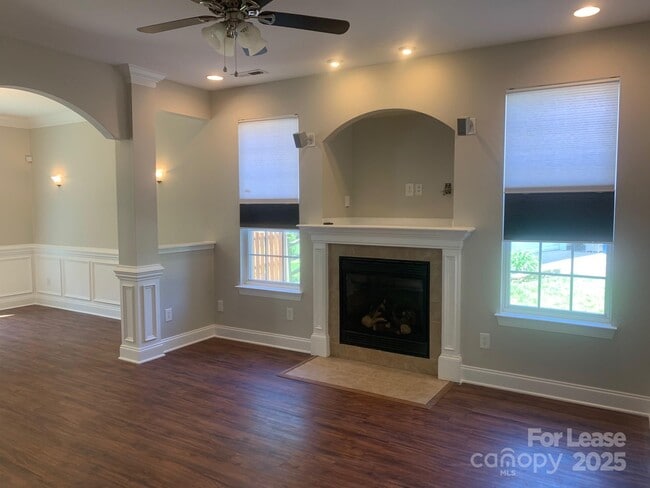 Building Photo - 12934 Windy Lea Ln