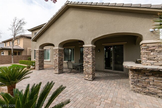 Building Photo - 7228 Night Heron Way