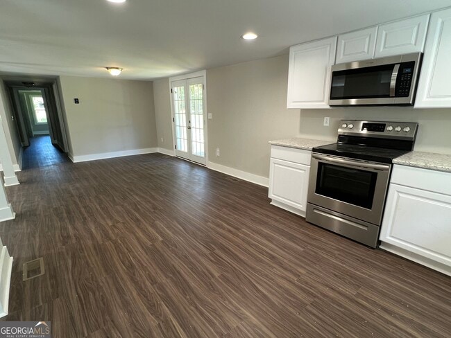 Building Photo - 2310 Hwy 42 S