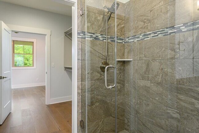 Building Photo - New Construction Rental-Asheville!