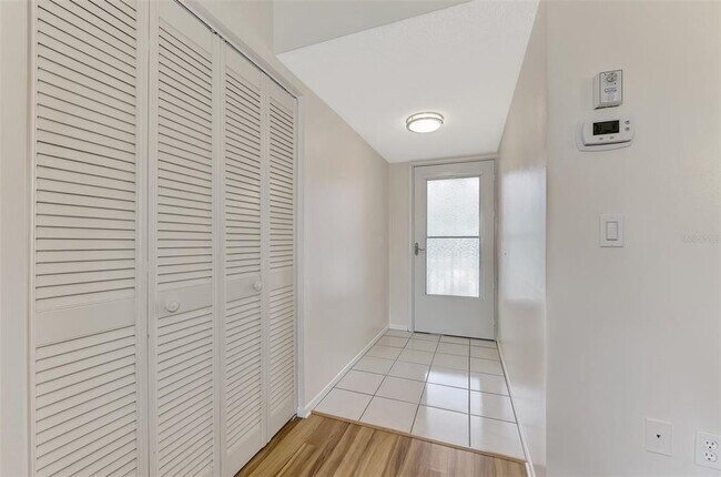 Building Photo - 102 Capri Isles Blvd