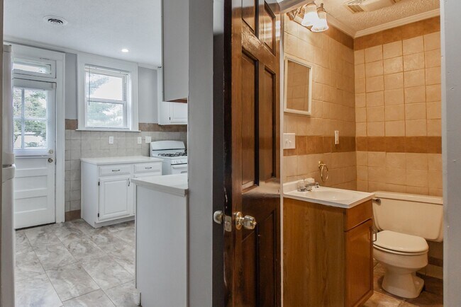 Building Photo - 846 Pennsylvania Ave