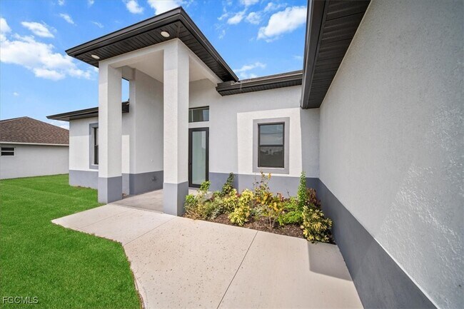 Building Photo - 9 NW 14th Pl