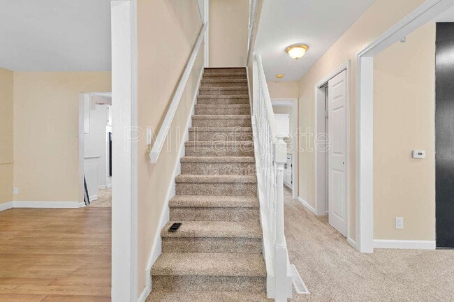 Building Photo - 2241 Indian Trail Dr
