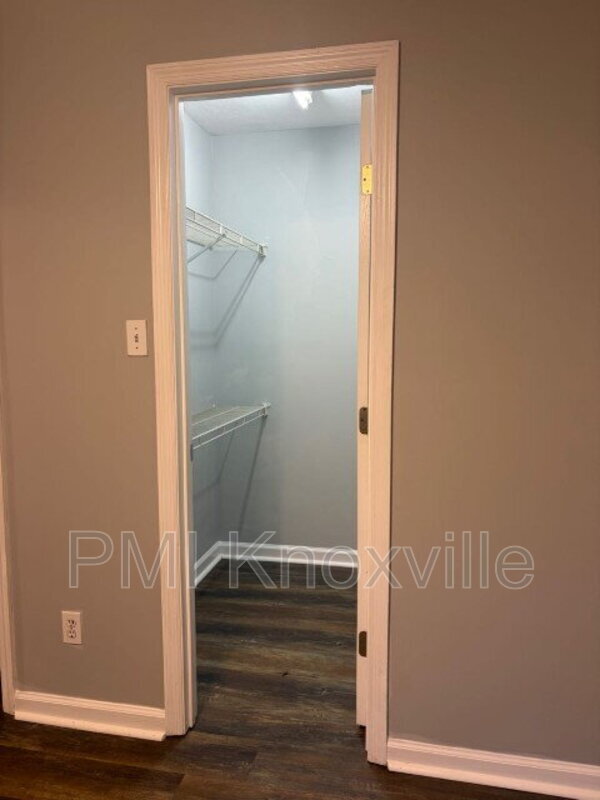 Building Photo - 4136 Larigo Dr