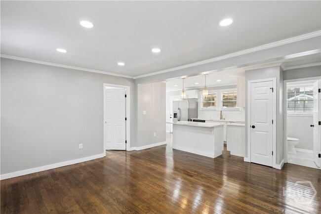 Building Photo - 1935 Causton Bluff Rd