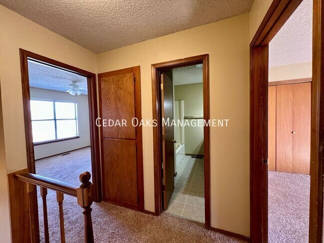 Building Photo - 4098 N Sunflower Cir