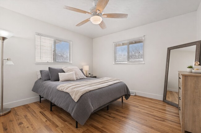 Building Photo - 3 Bed House w/ Huge Yard + Garage – Near Old Town & CSU