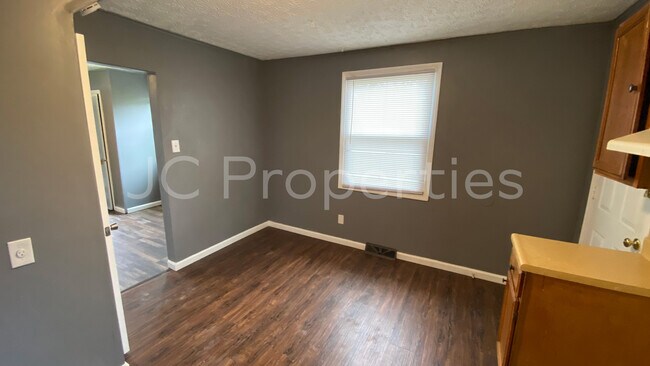 Bedroom 2 - 4406 Waymire Ave