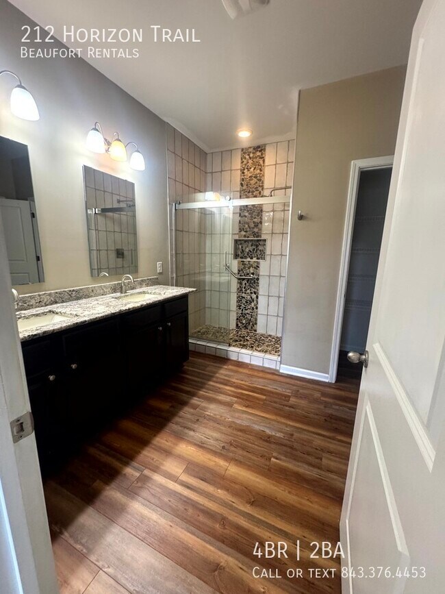 Building Photo - 212 Horizon Trl