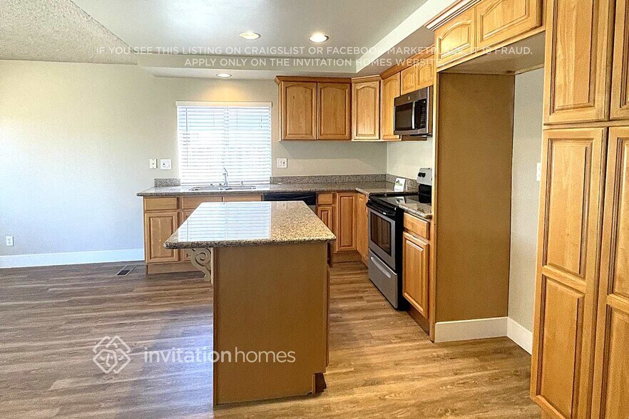 Building Photo - 3039 Greenhall Way