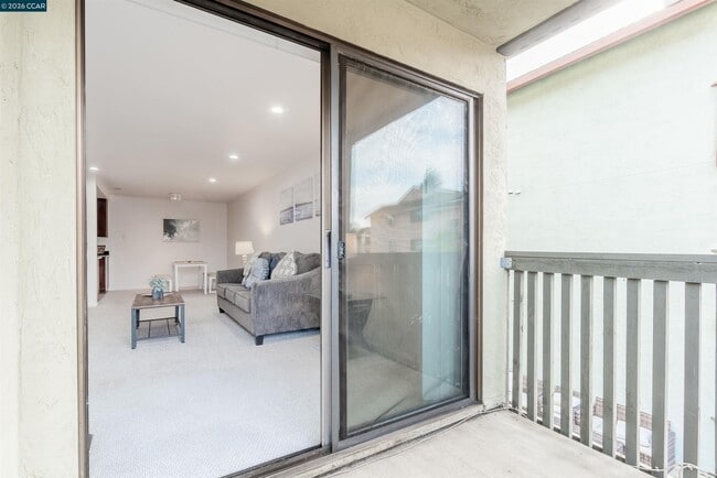 Building Photo - 1315 A St