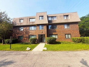 Building Photo - 1472 Carol Ct