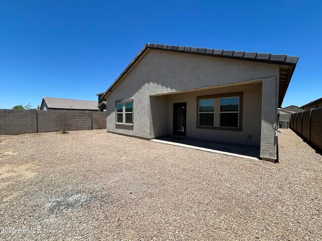 Building Photo - 6551 W Magdalena Ln
