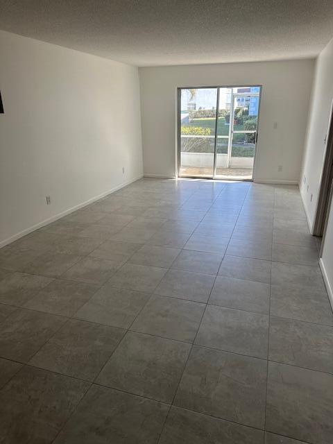 Building Photo - 1005 Knox McRae Dr