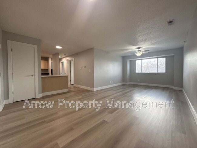 Building Photo - 1116 S 2nd St