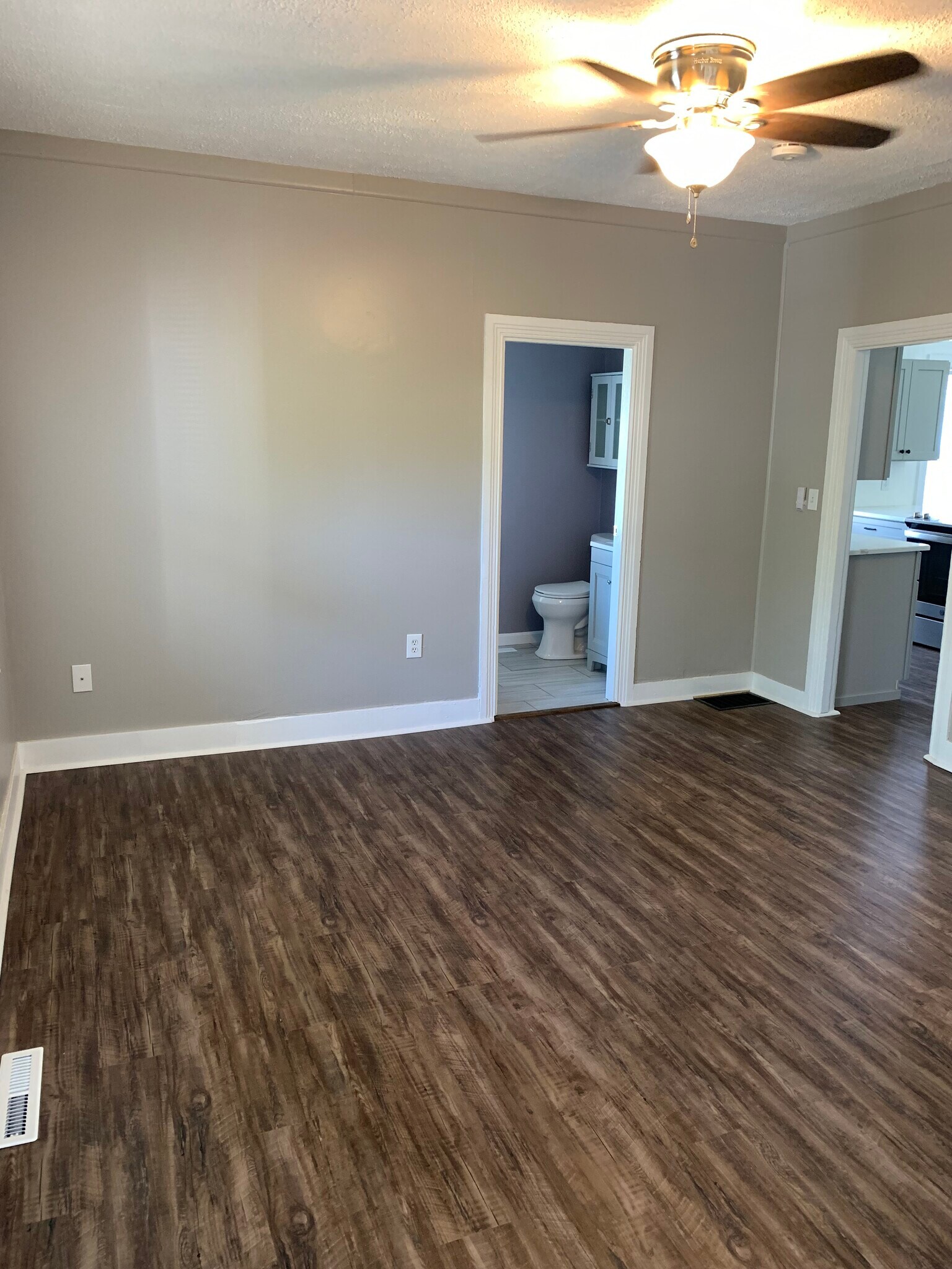 Building Photo - 47 Sumner St