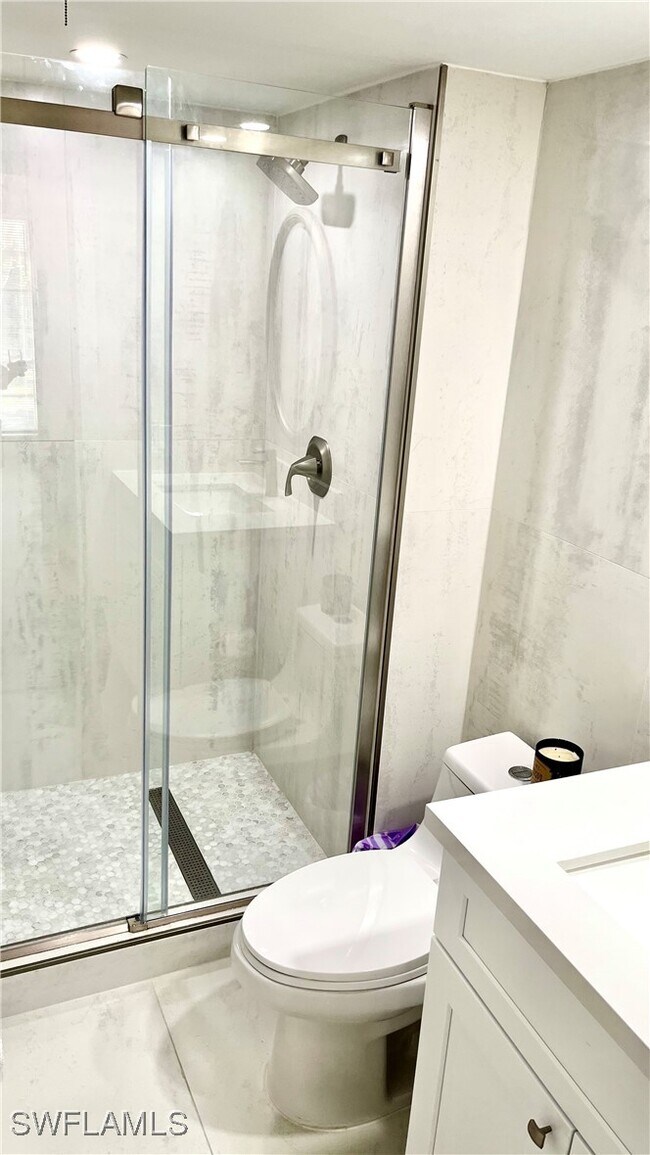 Building Photo - 53 High Point Cir W