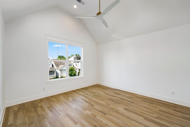 Building Photo - Beautiful home in The Nations!  4 bedrooms...