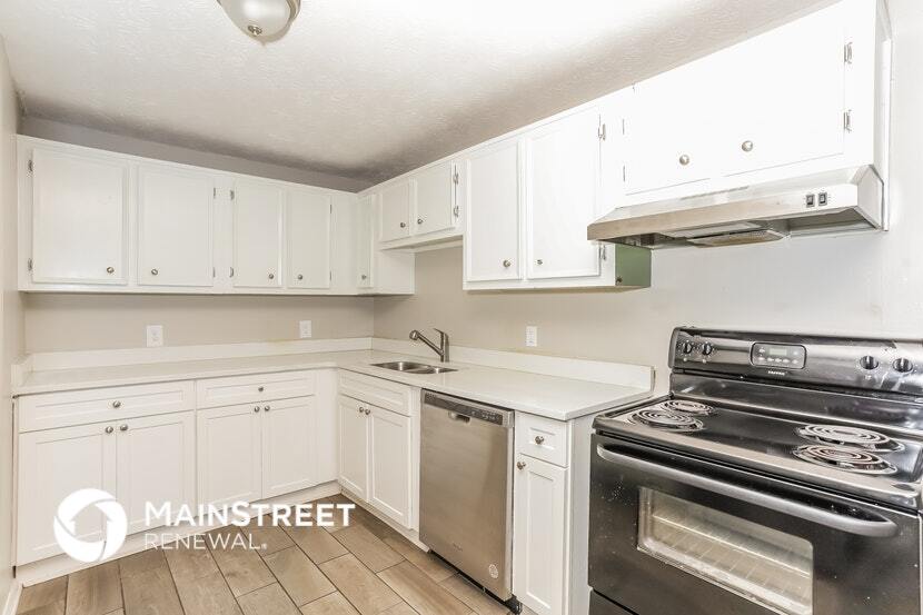 Building Photo - 5906 S Quail Dr