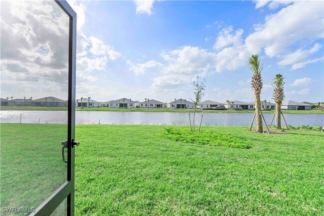 Building Photo - 16420 Seven Lks Ave