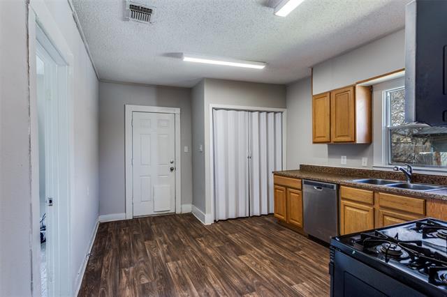 Building Photo - 826 Mirike Dr